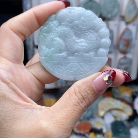 翡翠颈饰14K金镶嵌翡翠