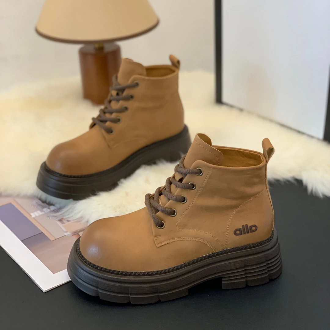 厚底增高英伦风时尚潮酷百搭工装靴2025秋冬新款圆头前系带马丁靴