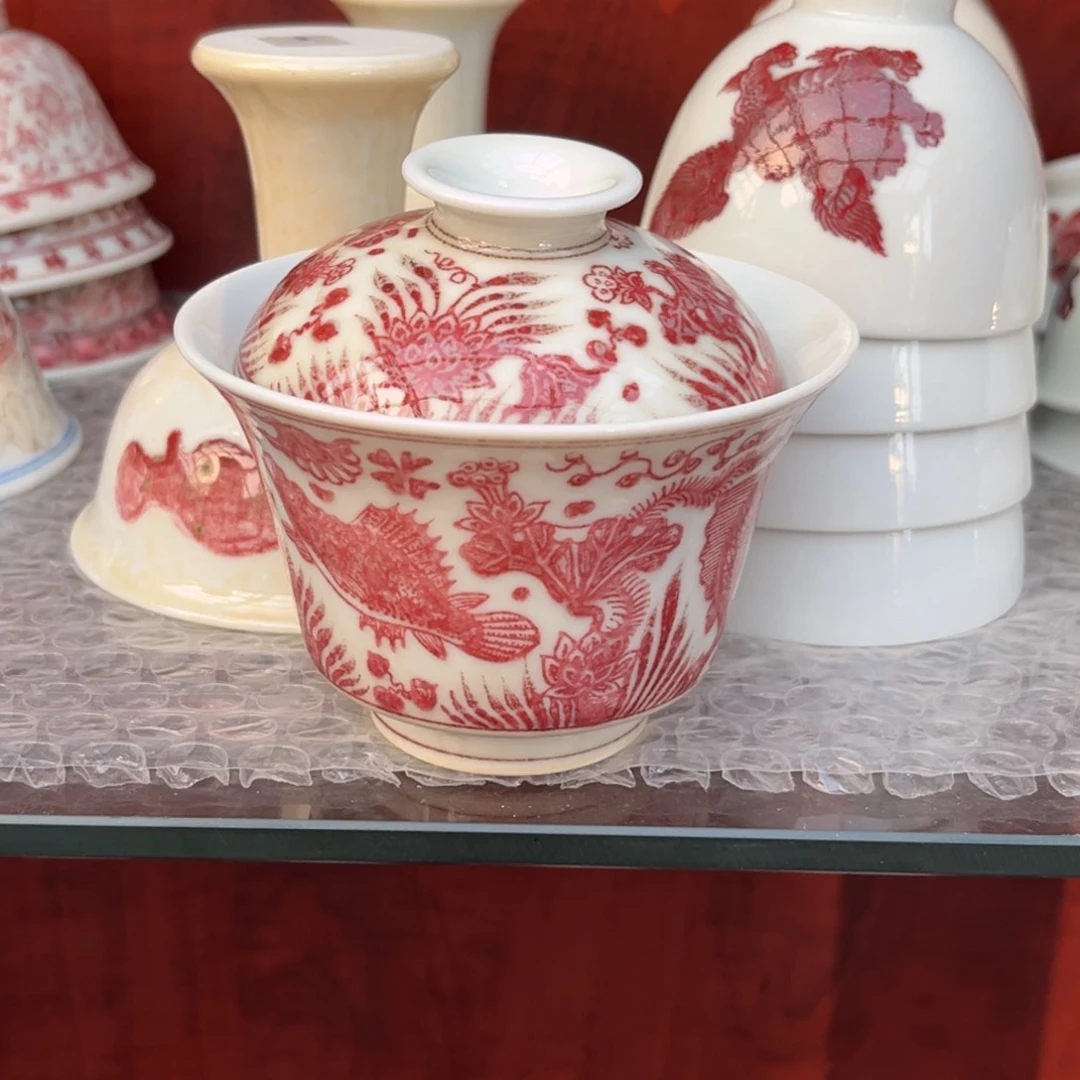 瓷片一景德镇陶瓷学院教授