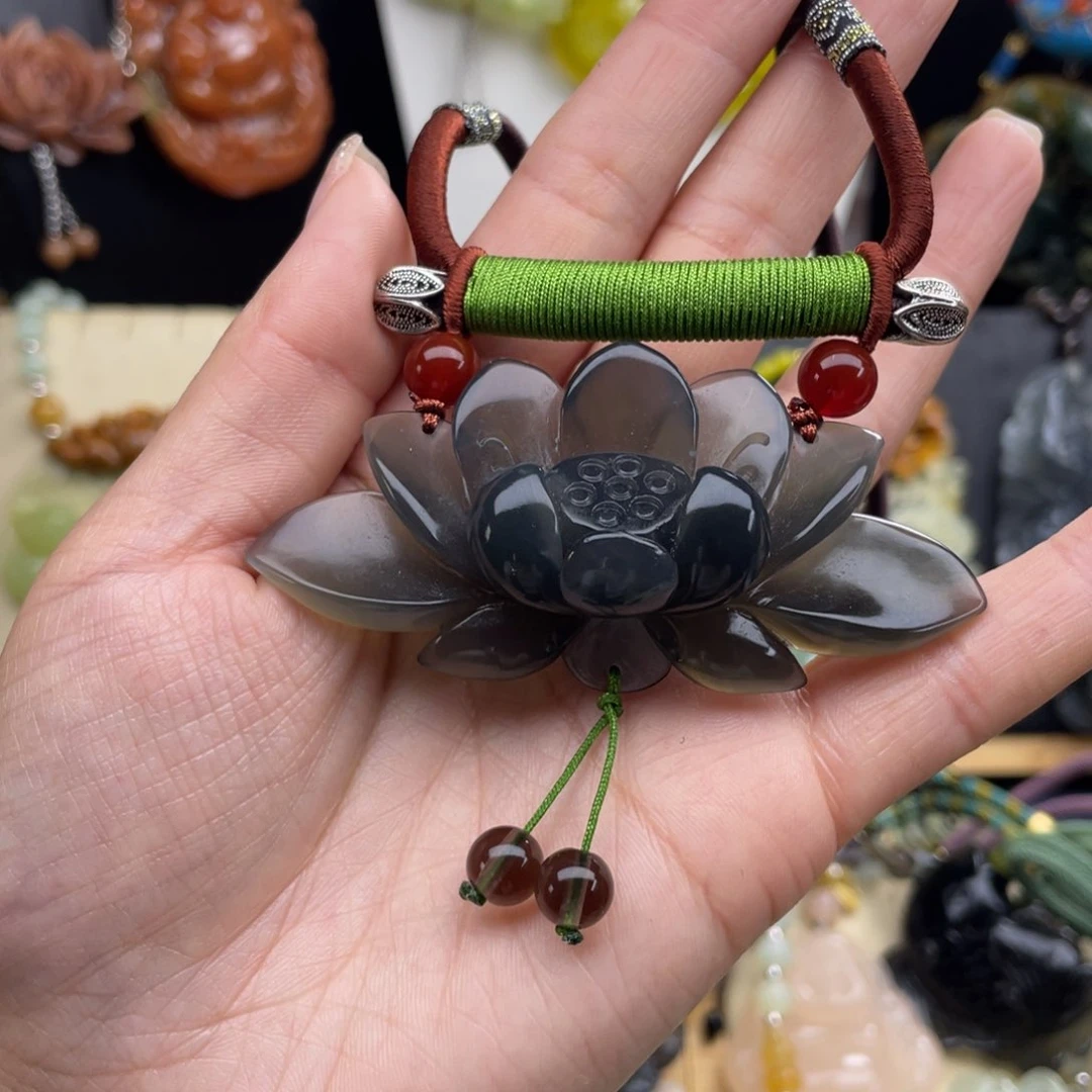 蛇纹石玉未镶嵌颈饰S****茉