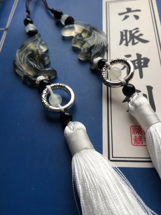 岫玉水墨双鱼佩挂件