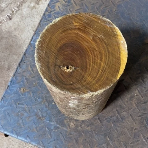 【闪购商品】维腊木（绿檀）方**砖8888888888888