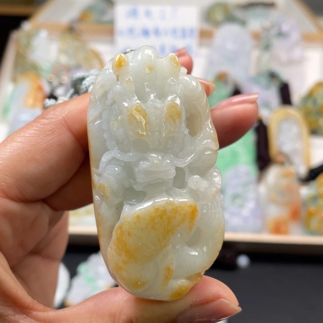 翡翠吊坠(不含链)未镶嵌