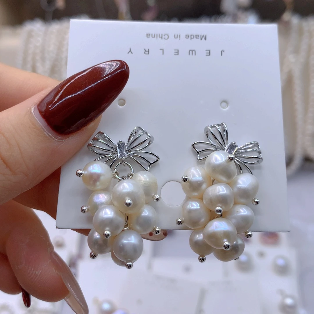 淡水珍珠耳饰银S925镶嵌一****?