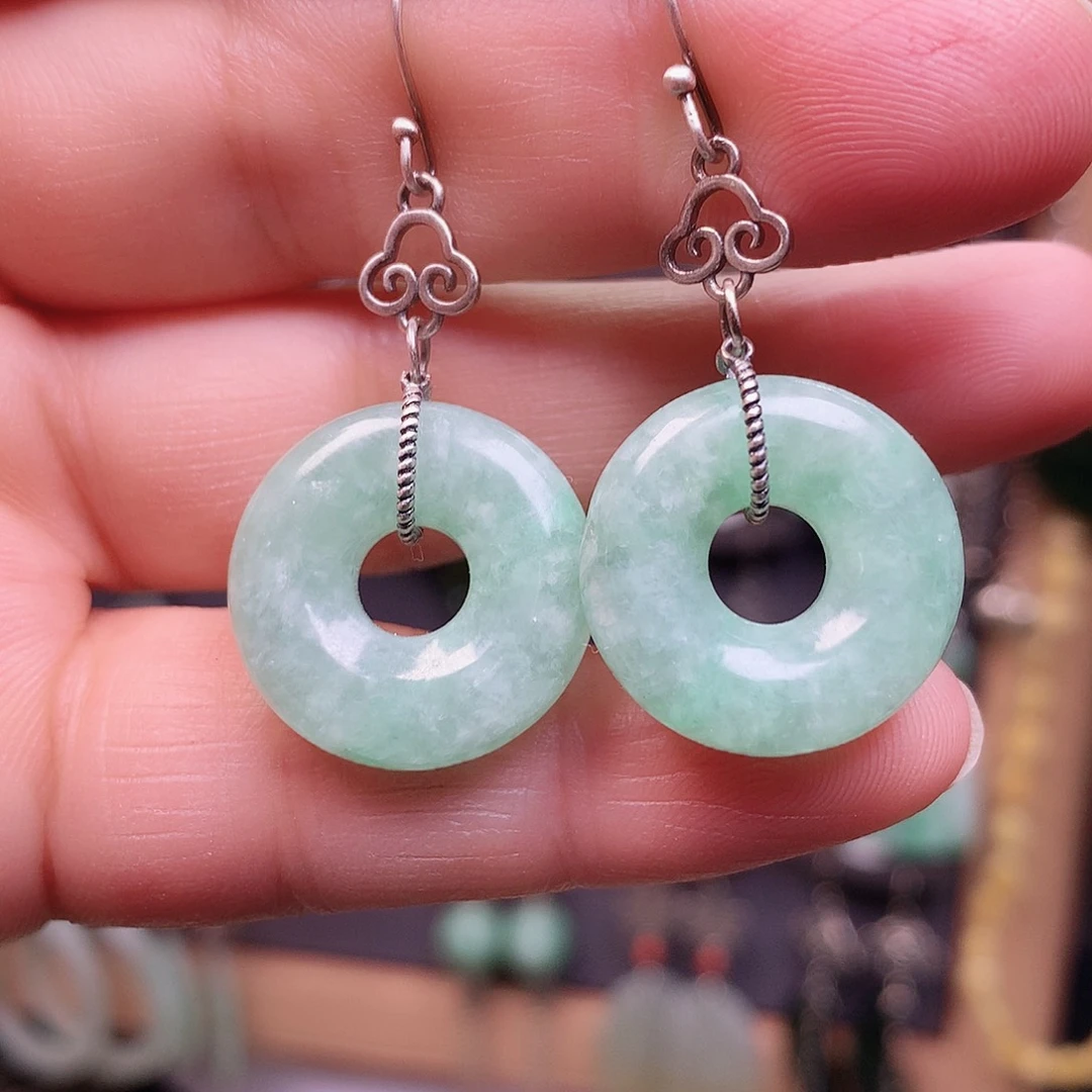 沙***…翡翠银S925镶嵌耳饰