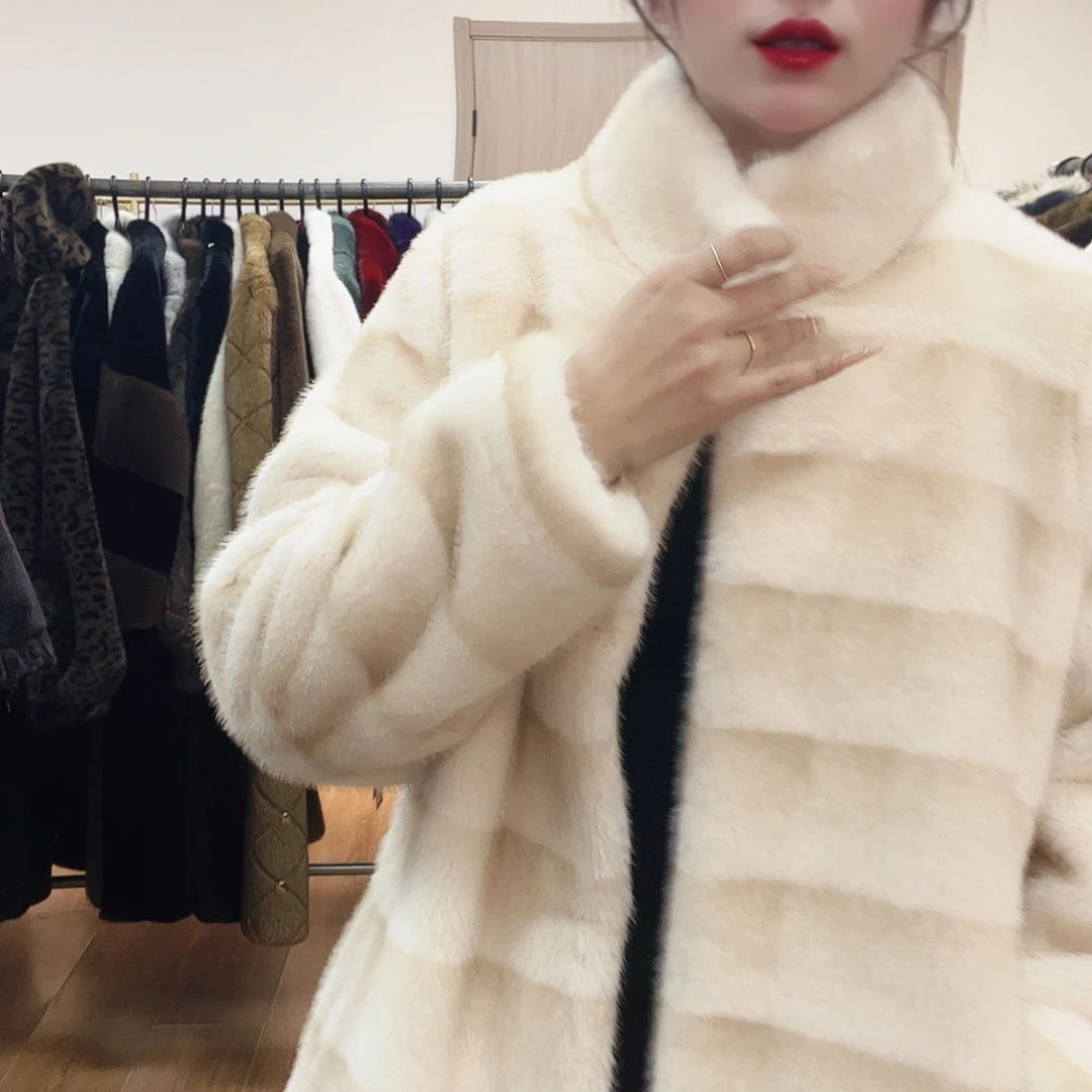 42号皮毛一体外套