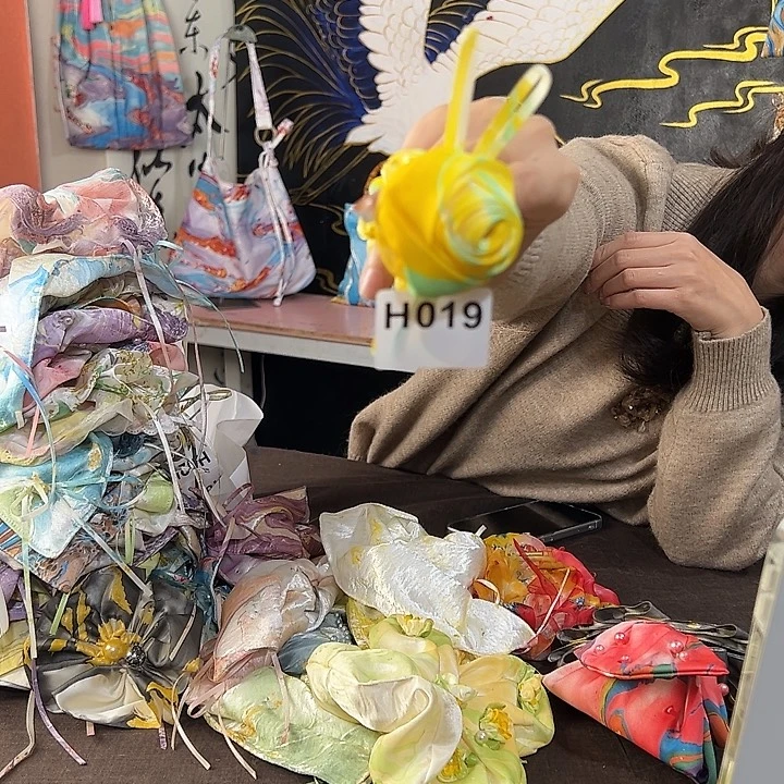 十***⁷019玫瑰发圈不退不换