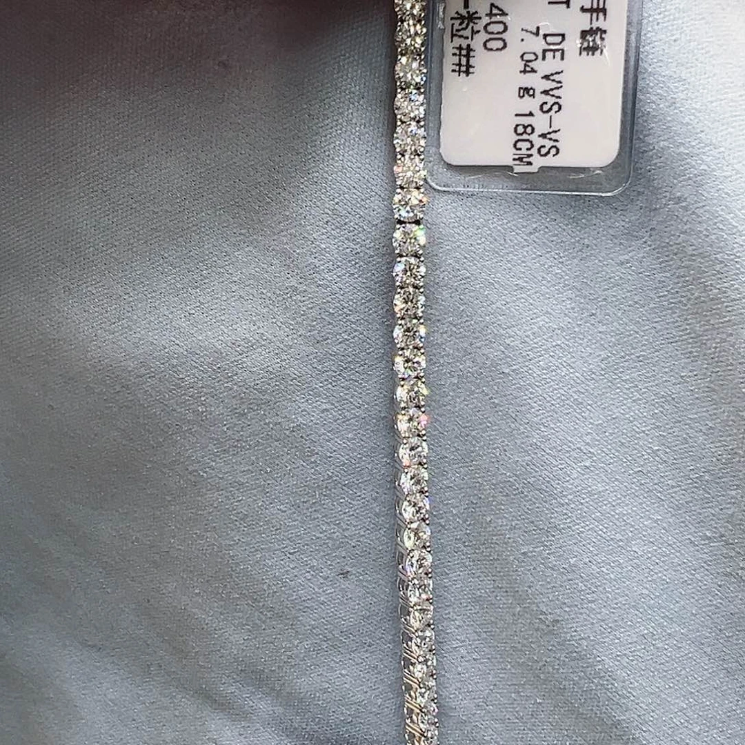 实验室培育钻石18K金镶嵌5.482ctK白满钻手链单颗8分18cm