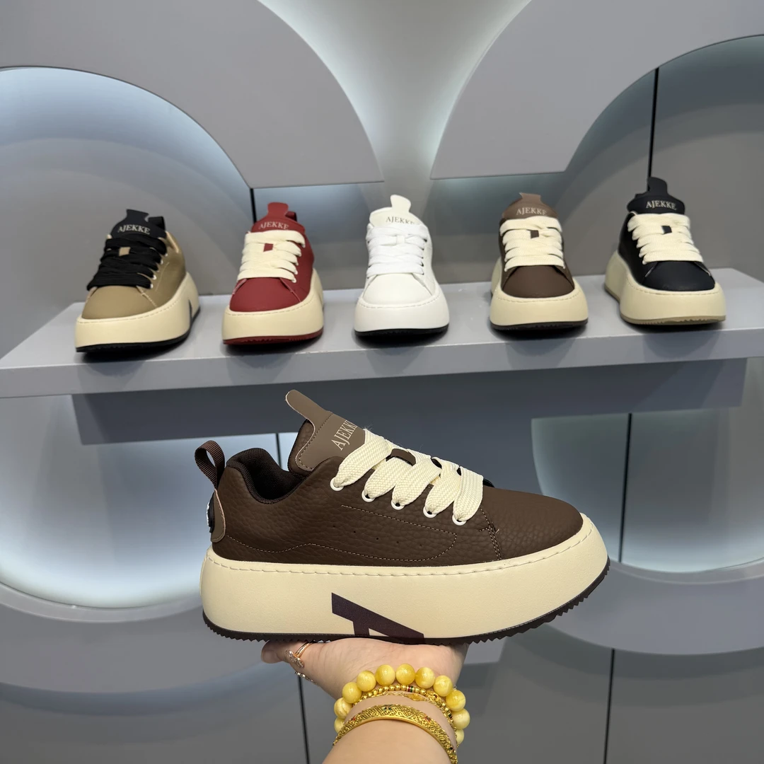 2025 秋冬加厚时尚高端日常个性小众潮男必备潮流潮鞋（皮鞋尺码）