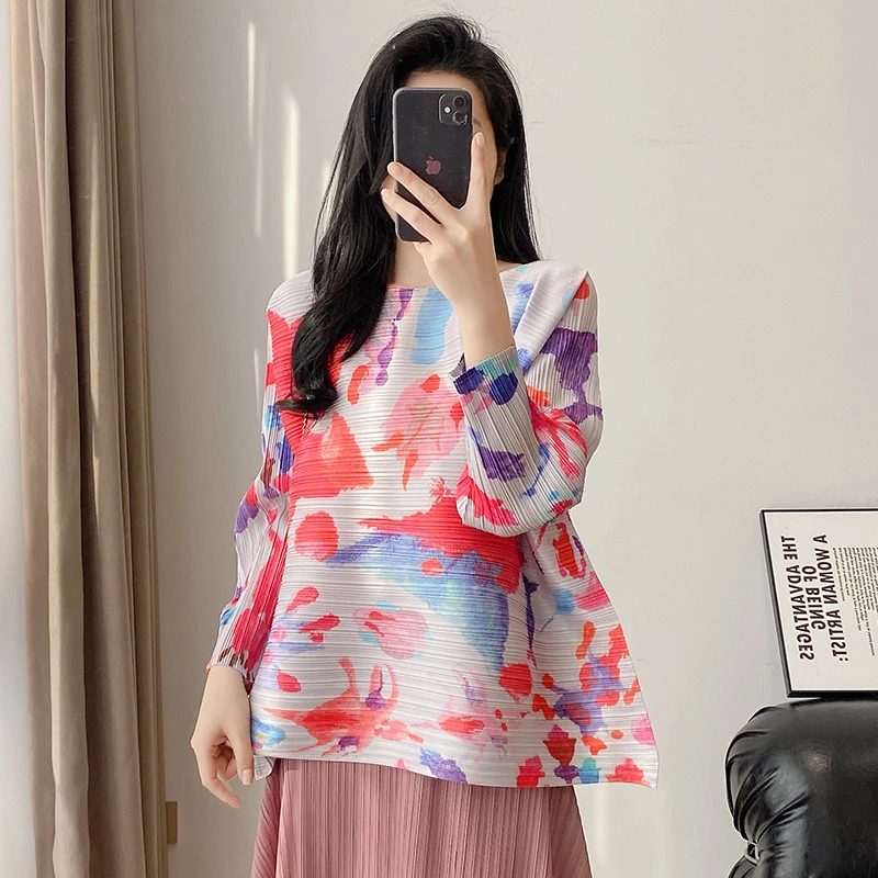 三宅印染长袖褶皱官网圆领上衣宽松显瘦套头女装薄款秋季休闲扎染