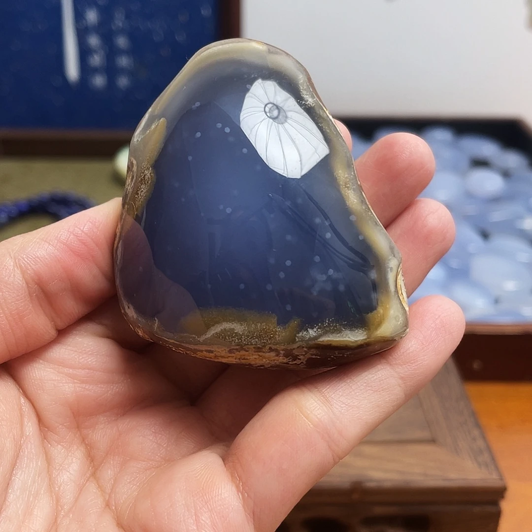 玛瑙/玉髓未镶嵌珠宝奇石