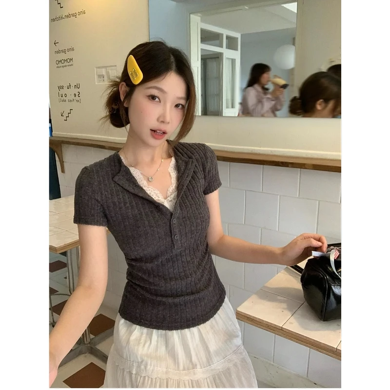 灰色v领蕾丝拼接假两件短袖T恤女装2025夏季新款修身显瘦百搭上衣