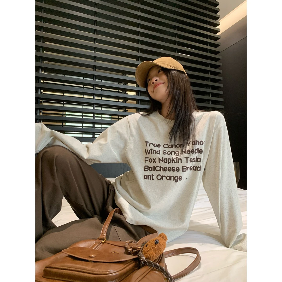 100纯棉暖花灰字母印花长袖T恤女秋季新款内搭宽松慵懒感休闲上衣