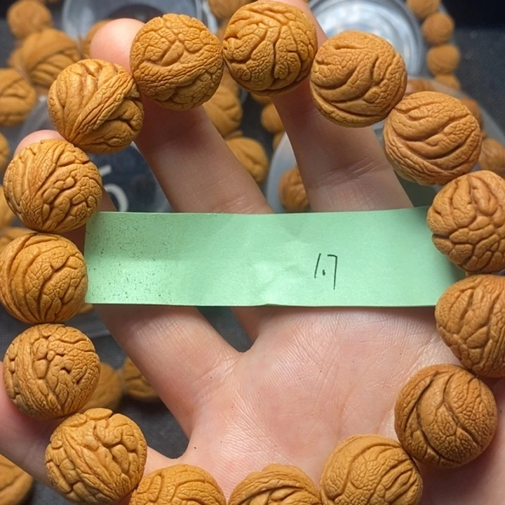 吊坠桃核秦岭山野生桃核