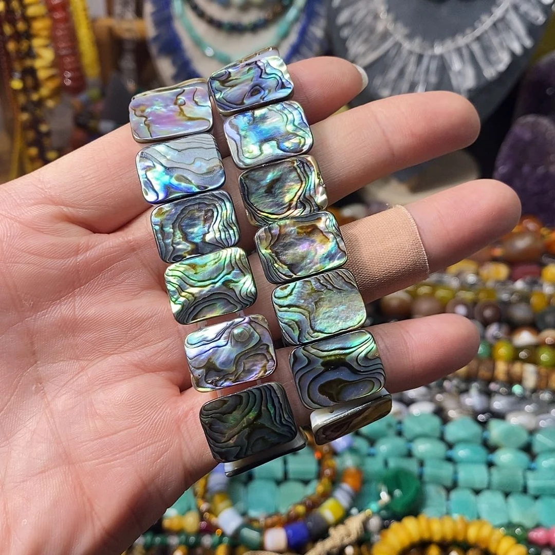 石英质玉未镶嵌，天然鲍鱼贝手牌19mm一圈，