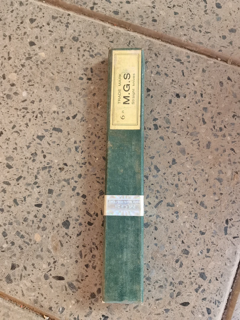 进口，裁纸刀片，6寸总长190宽度20厚度0.9、一盒12片