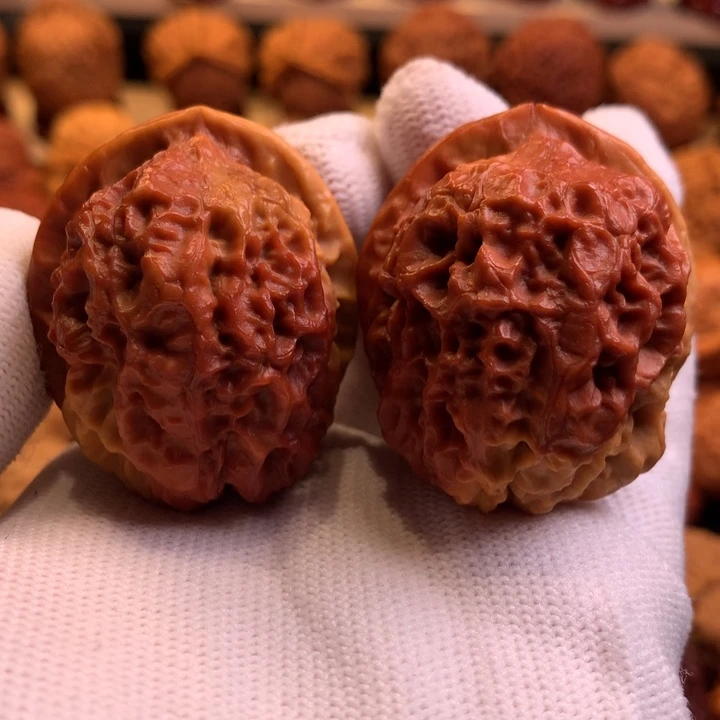 文玩核桃吊坠胡*华30哦哦哦