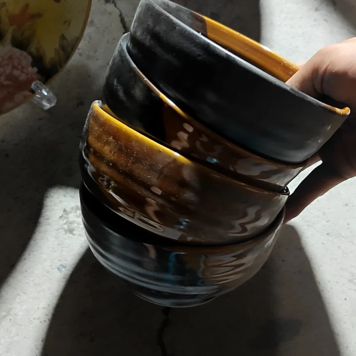 摆件陶瓷盘子碗啥都有