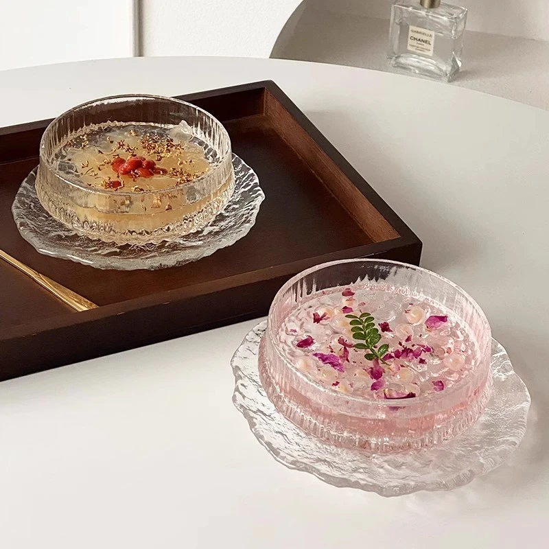 2025年新款爆款冰激凌碗燕窝碗金边玻璃甜品碗家用泡面碗果冻碗