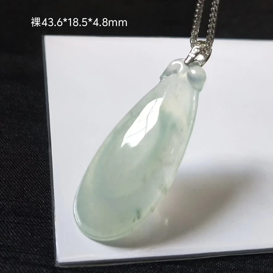 冰浅绿福瓜天然翡翠a级高冰飘花时尚精品