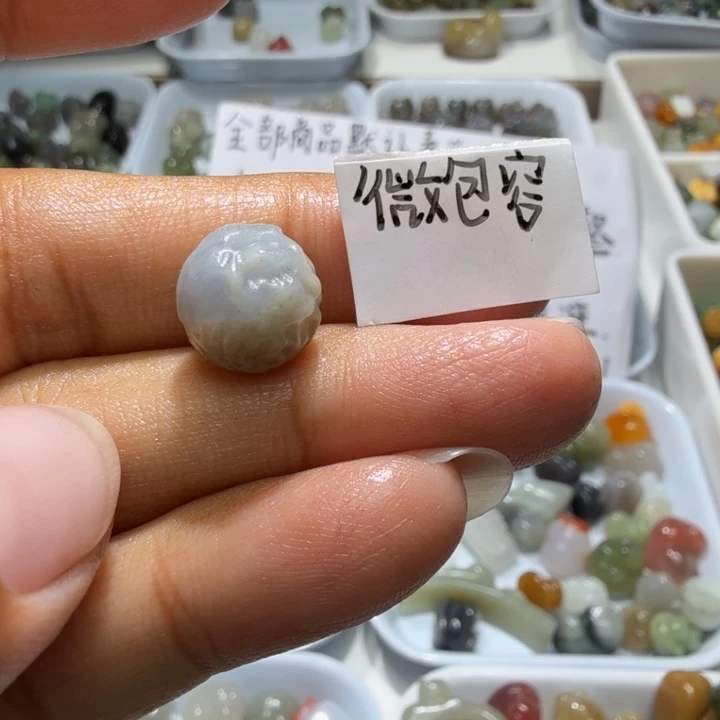 和田玉未镶嵌珠宝奇石