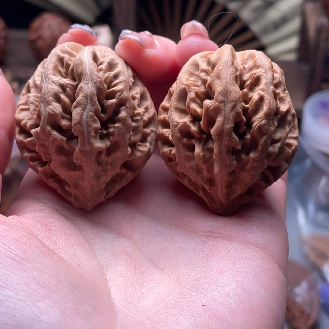 文玩核桃把件楸刀鱼25