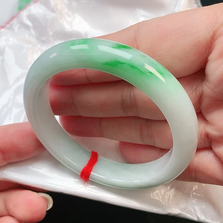 翡翠手镯未镶嵌正圈2489