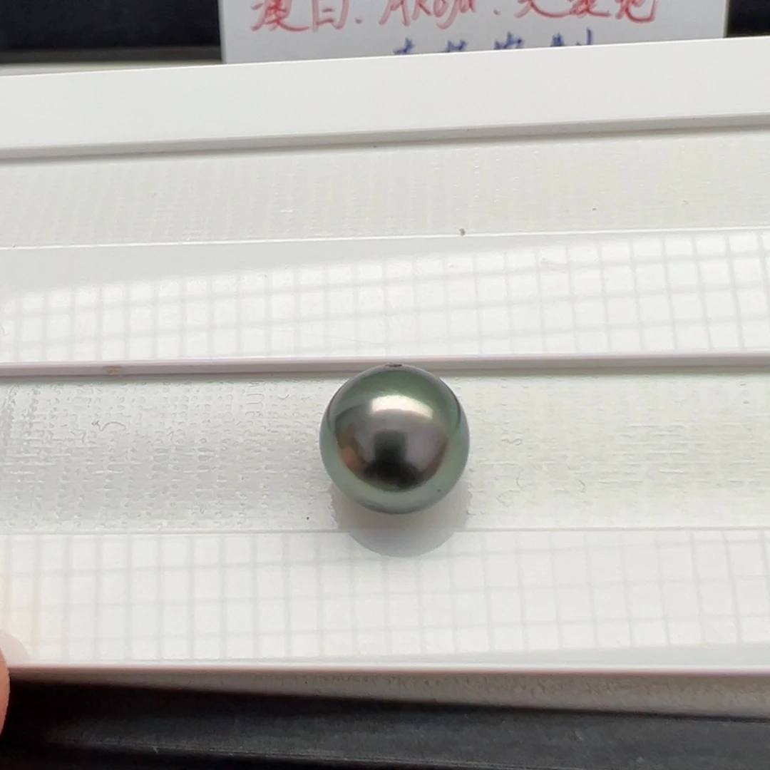 又***屋海水珍珠裸珠大溪地孔雀绿海水裸珠10.7