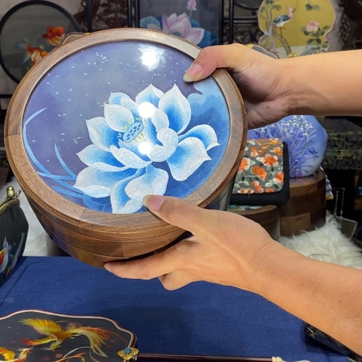 博***丝刺绣苏州手工刺绣