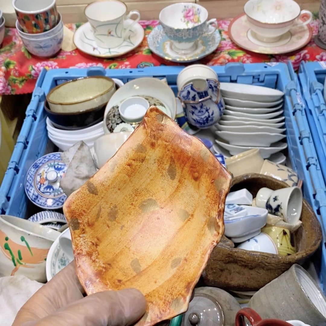 瓷片妍****?提哈哈哈哈哈哈