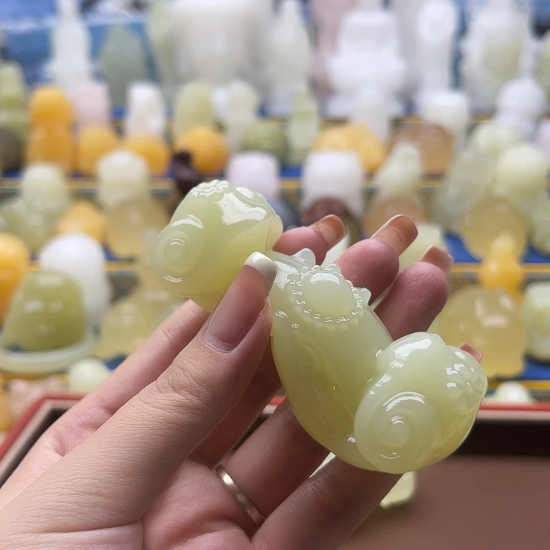 小***吖新疆昆仑山脉山料