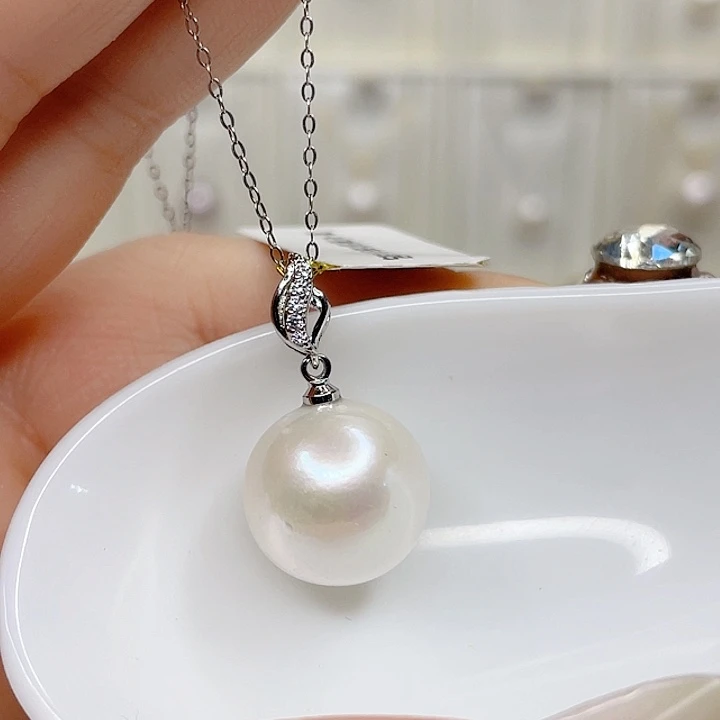 淡水珍珠吊坠(赠链)合金