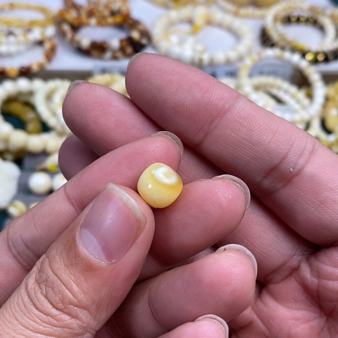 琥珀裸石未镶嵌核****N10mm老型