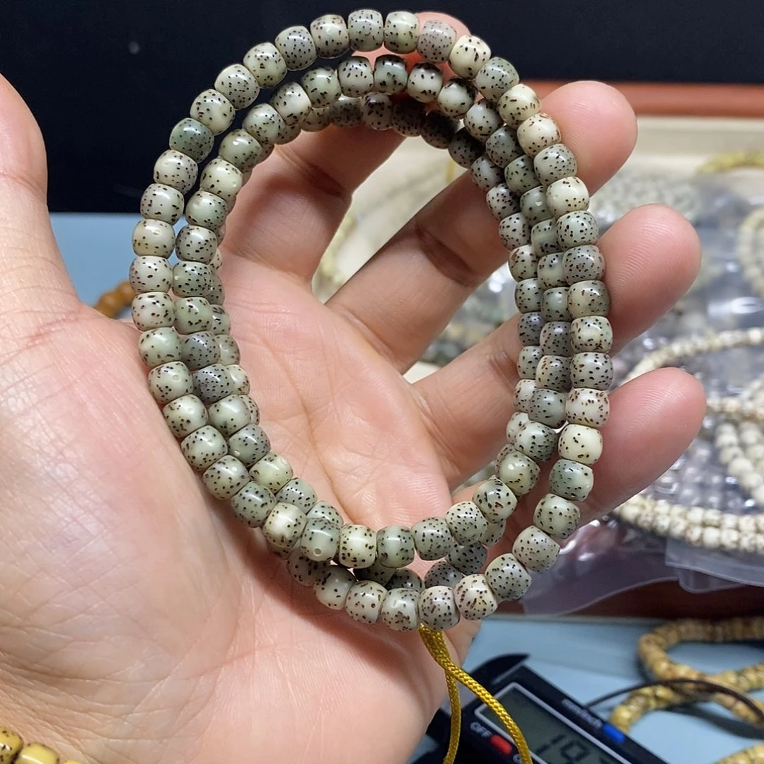手串星月菩提6.5石玉料108