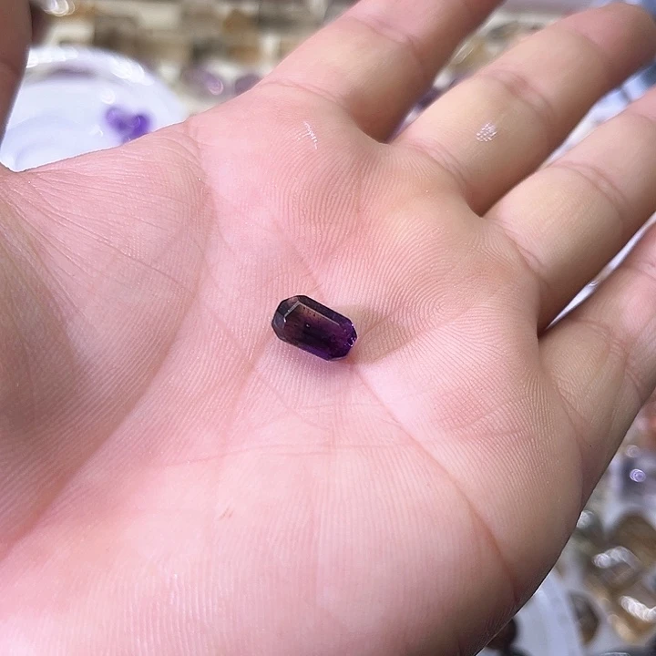 未镶嵌珠宝半成品水晶?***子11好