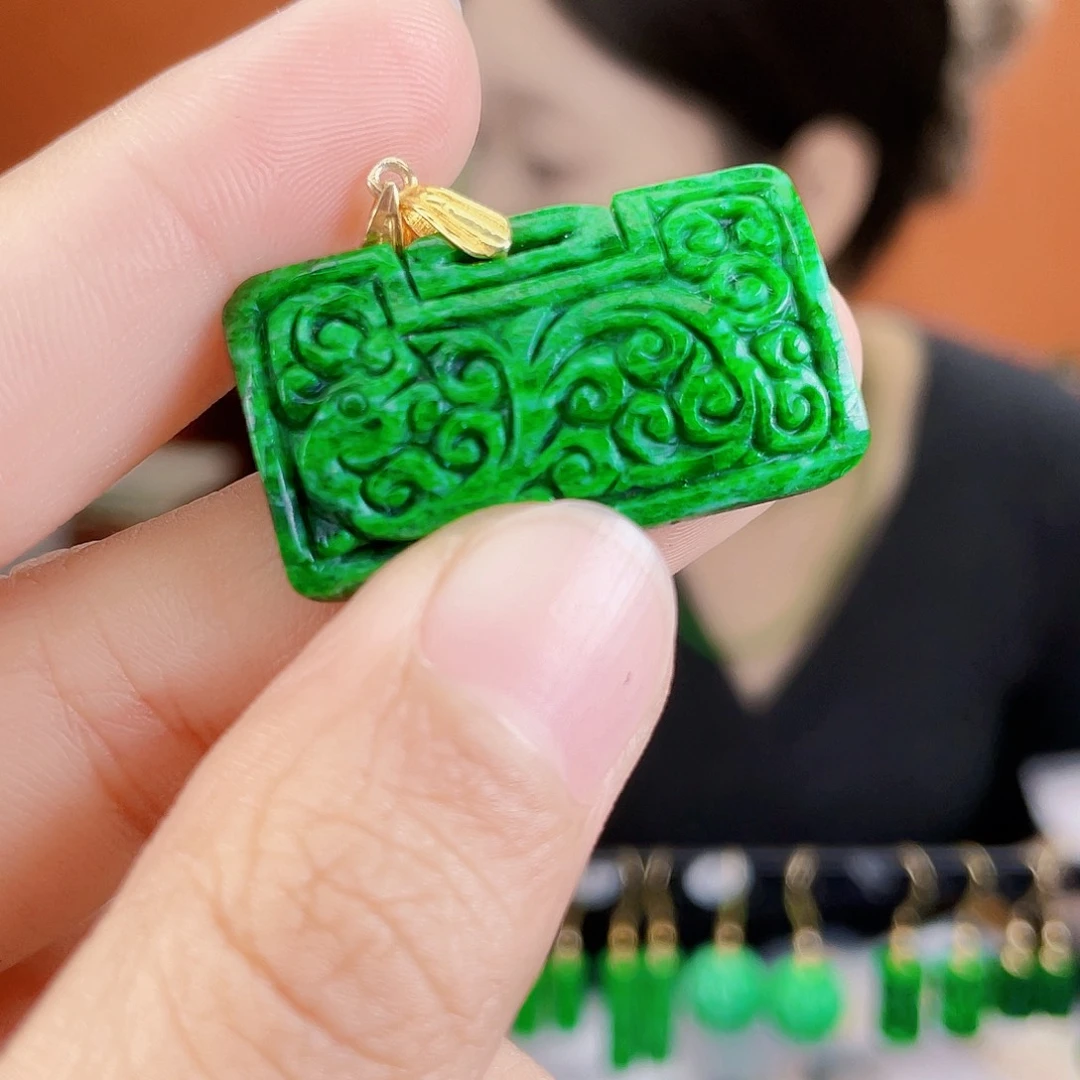 翡翠未镶嵌耳饰饰品