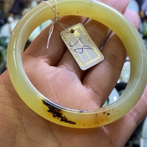 岫玉未镶嵌手镯58口径