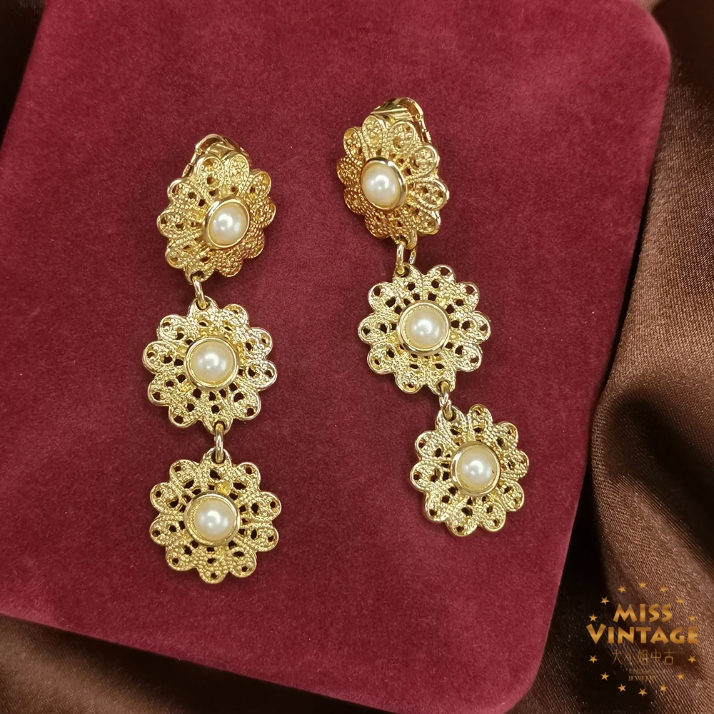 sarahcov镂空花朵扫肩耳夹[2503311-101]