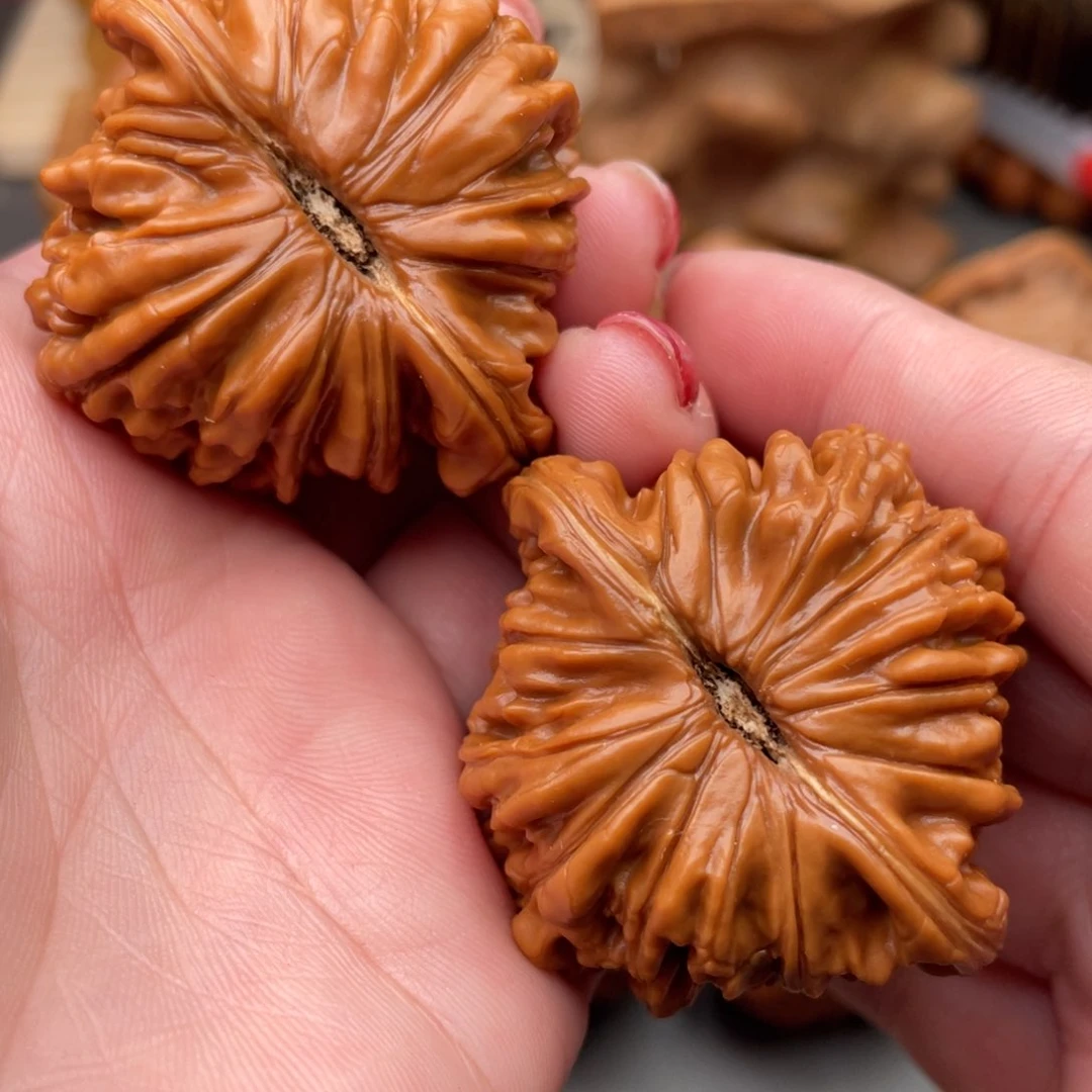 文玩核桃把件四座楼45