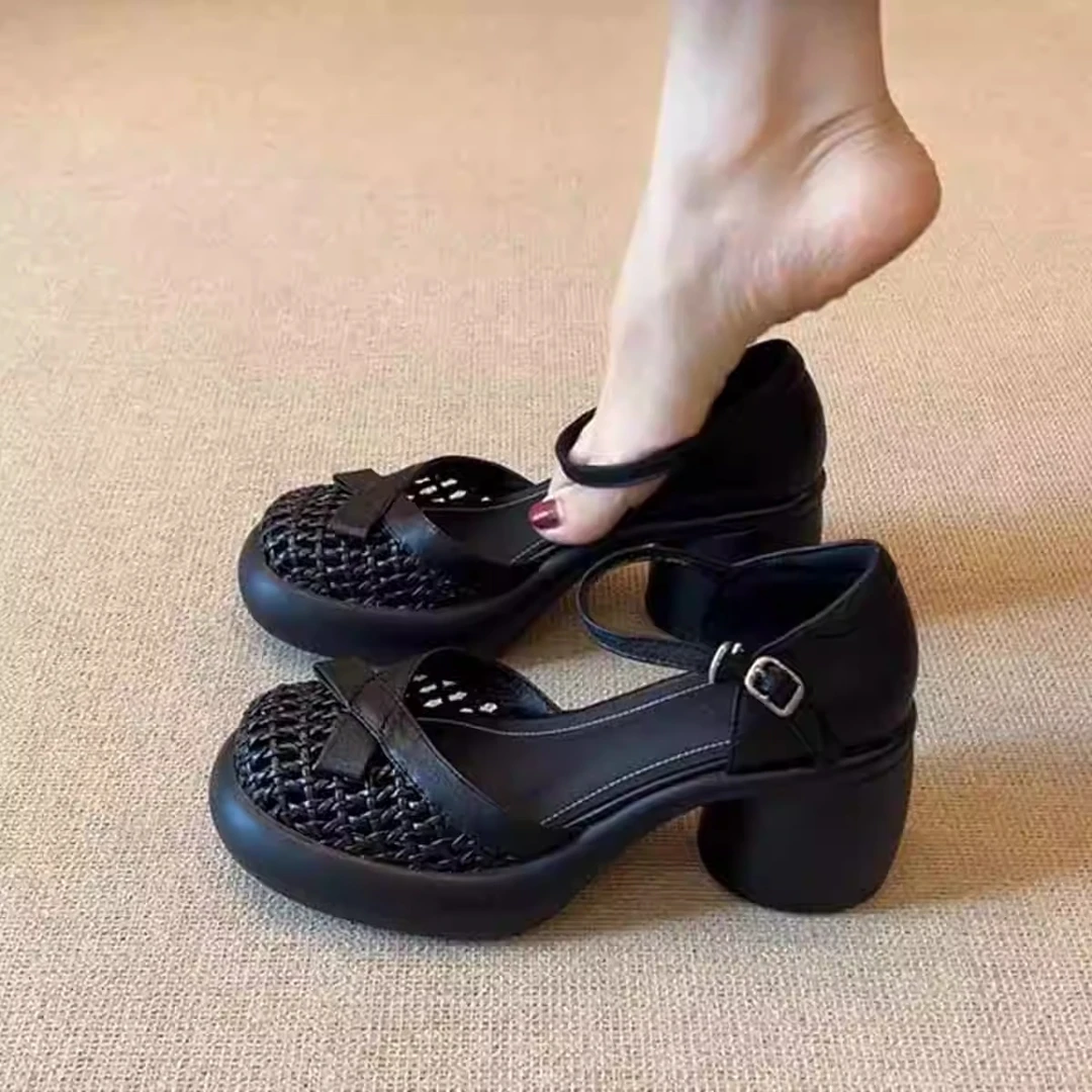 小个子增高跟粗跟厚底时尚百搭凉鞋2025夏季新款编织镂空包头凉鞋