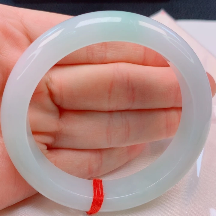 未镶嵌手镯翡翠57圈口