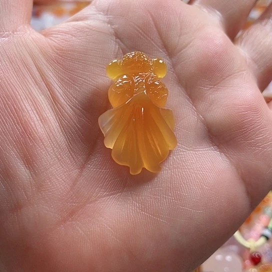 玛瑙/玉髓吊坠(赠链)未镶嵌爱****