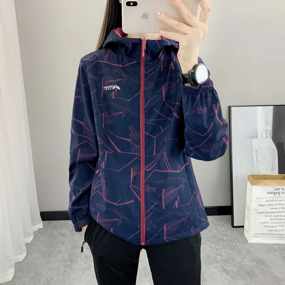 双面穿冲锋衣春秋外套女开衫户外连帽运动防风防水徒步软壳登山服