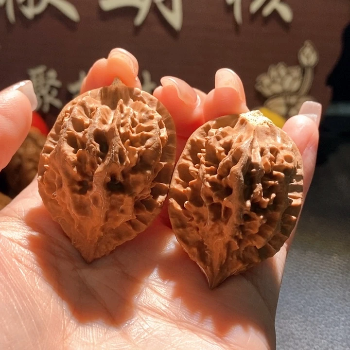 吊坠文玩核桃聚核财婉楸48