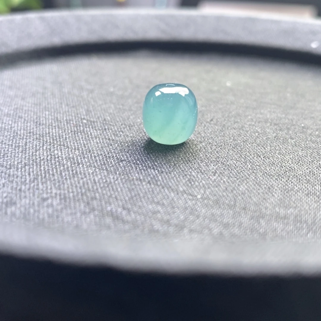 翡翠未镶嵌手链卡10左右老型珠