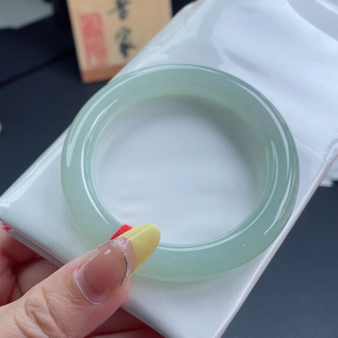 未镶嵌手镯翡翠53.6果绿圆镯 小万完美放漏镯 36号