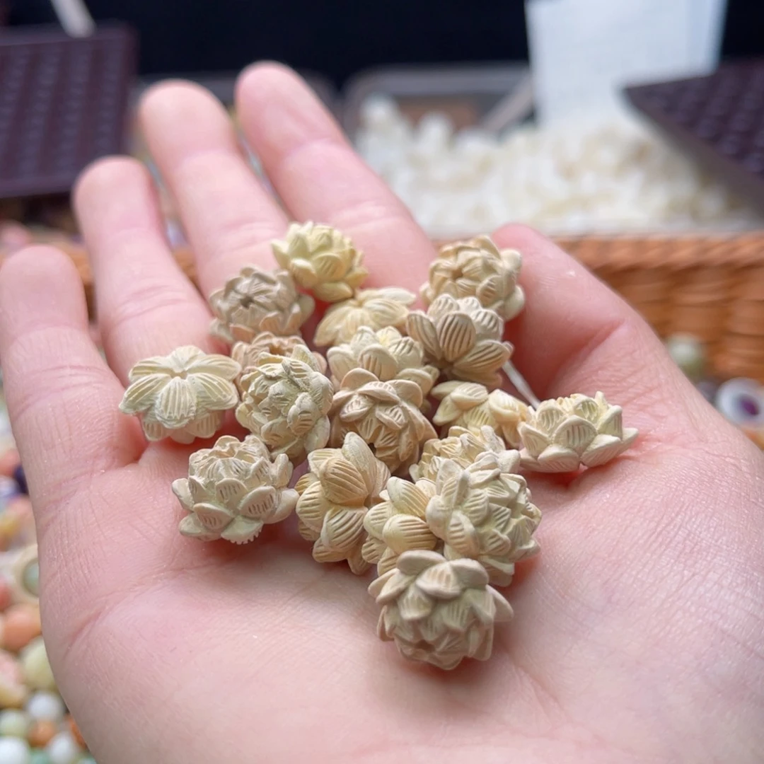 白玉菩提吊坠a14mm/5+1颗莲花