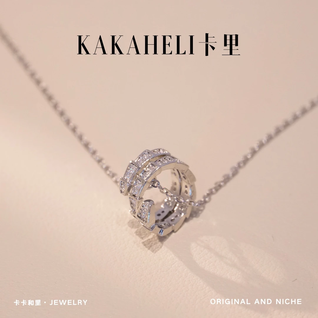 钛钢项链 小众简约满镶坠链交叉蛇骨项链 A216