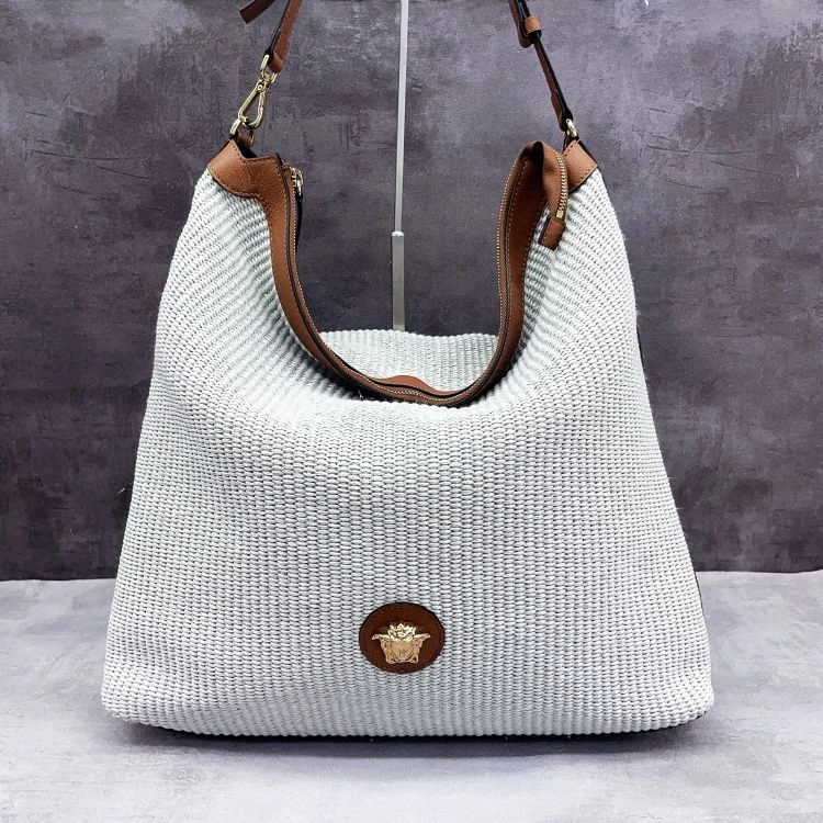 95新/范思哲/C18973217960/[PY1211B0011]