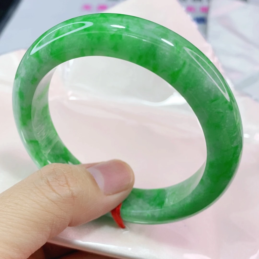 未镶嵌手镯翡翠Y***姐55.8圈口